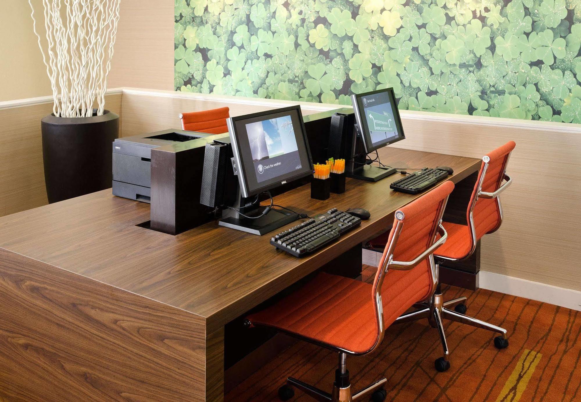 Courtyard By Marriott Huntsville University Drive Negócio foto